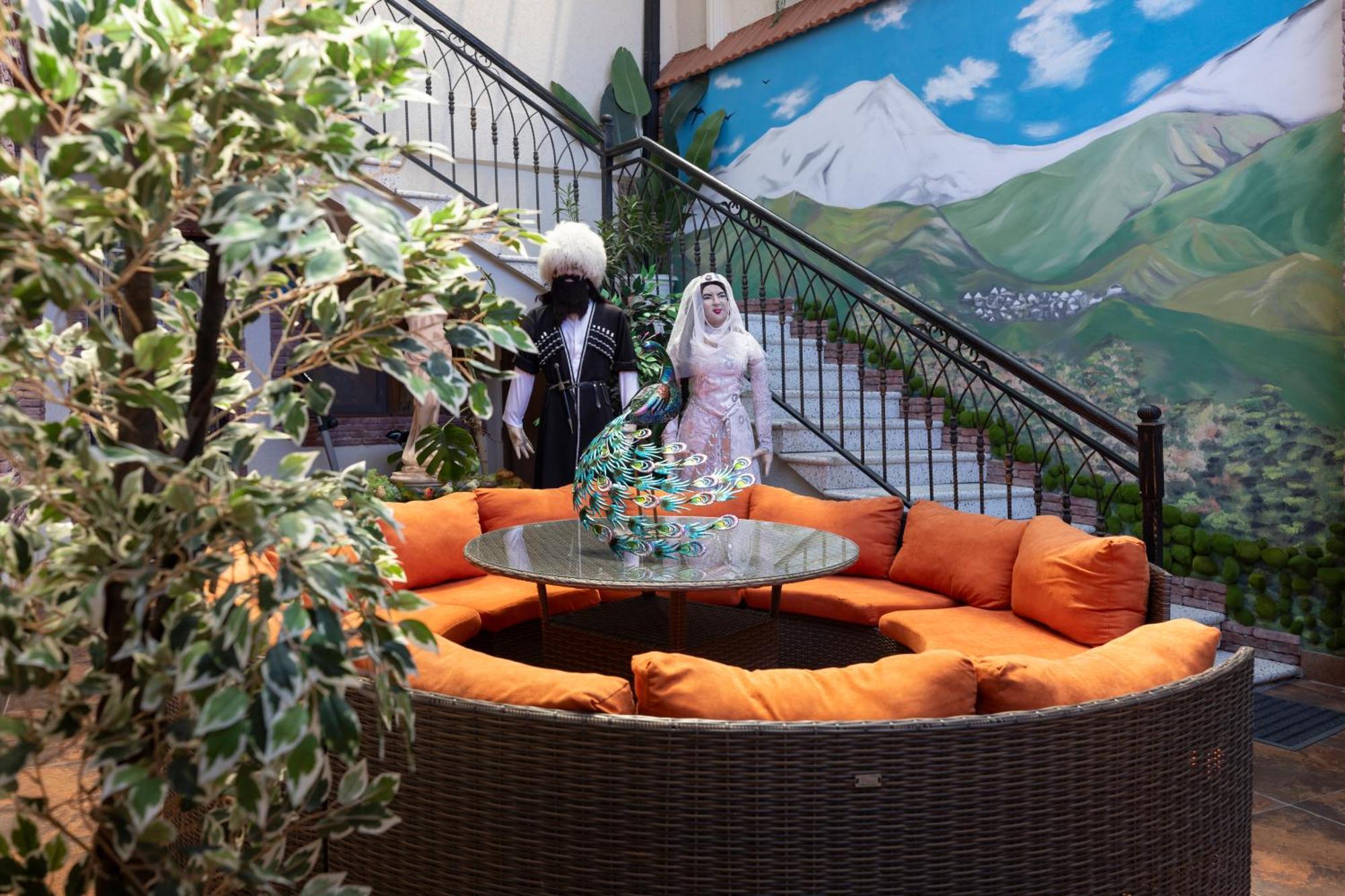Hestia Boutique Hotel Гори Экстерьер фото