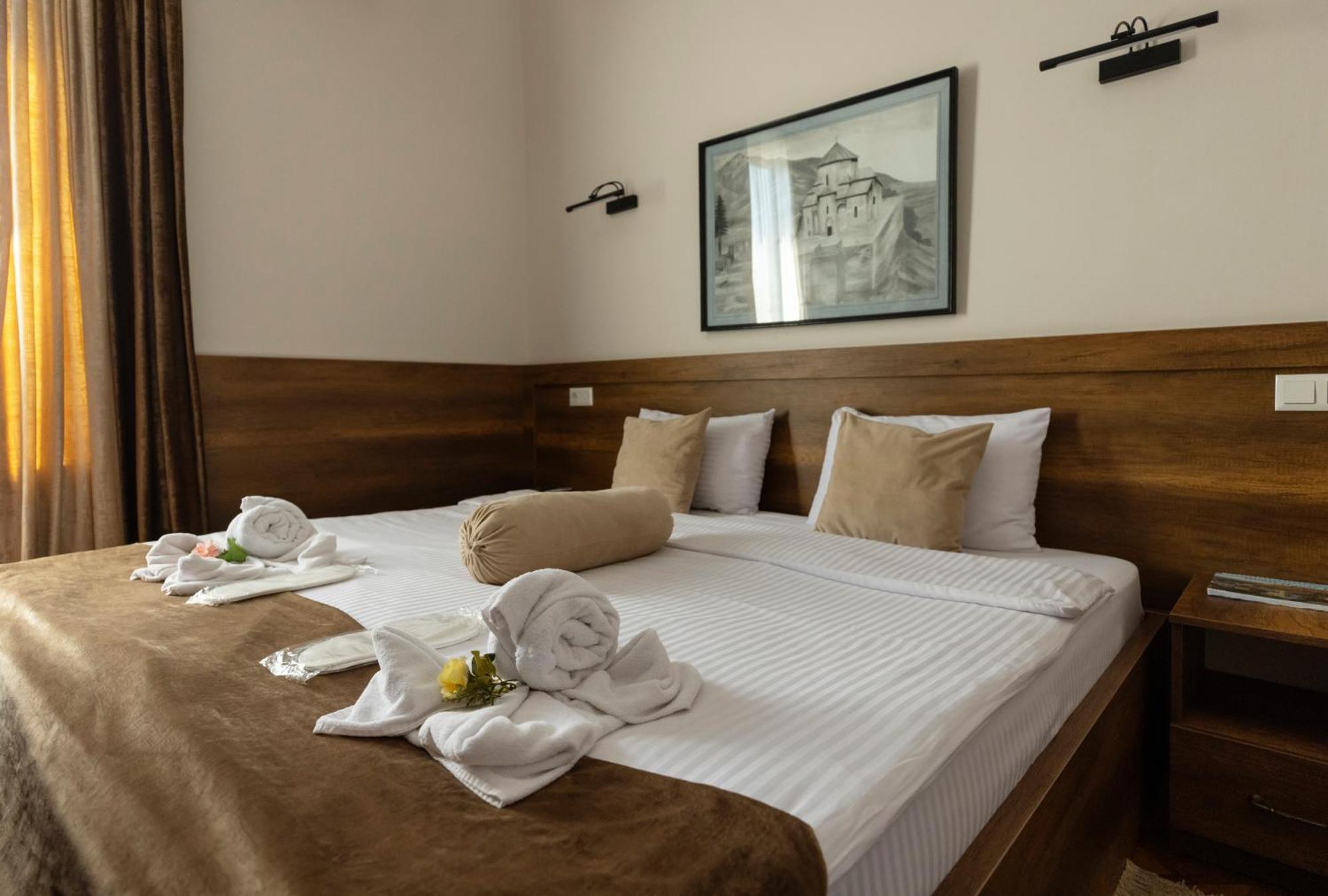 Hestia Boutique Hotel Гори Экстерьер фото
