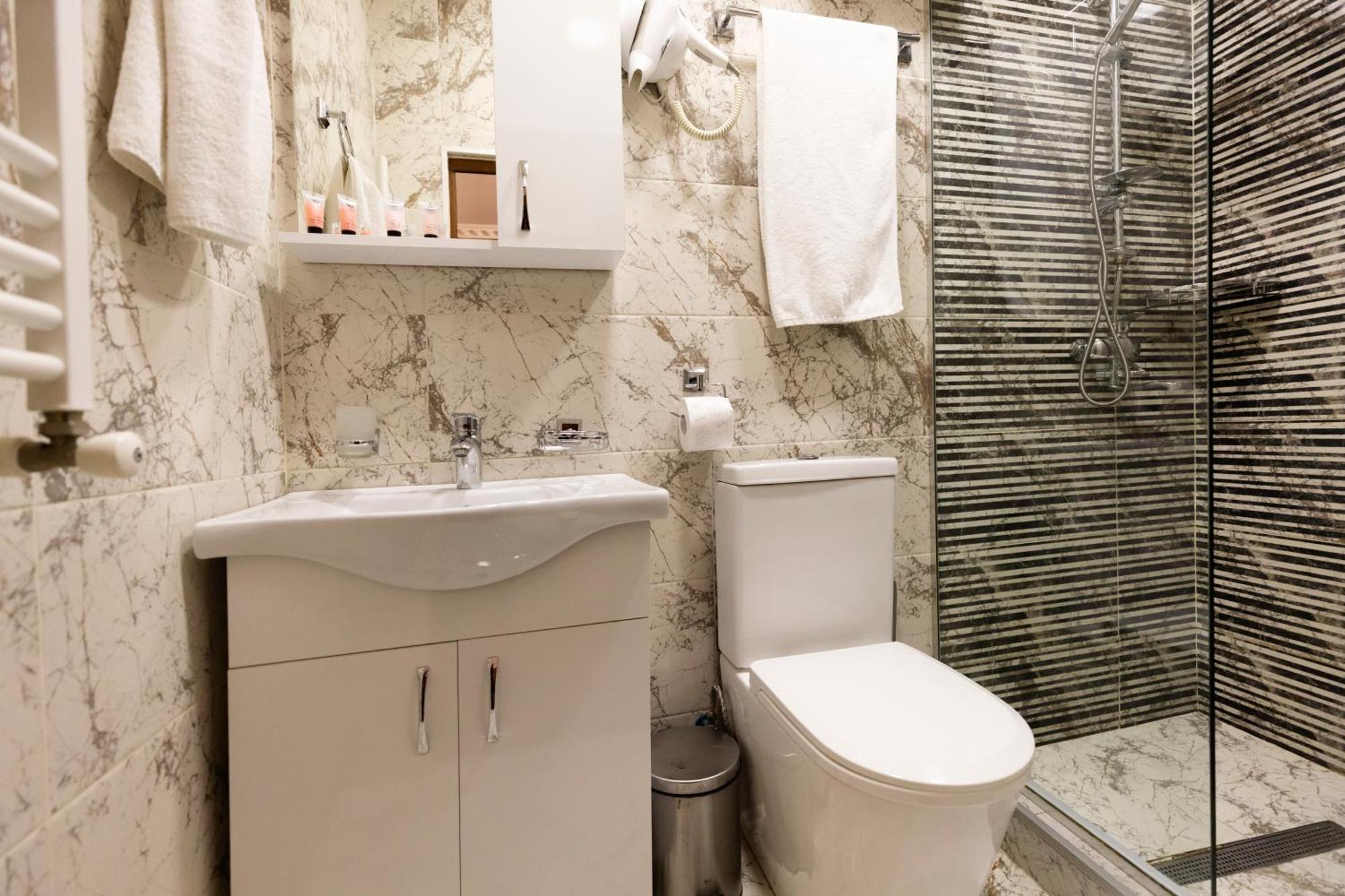 Hestia Boutique Hotel Гори Экстерьер фото